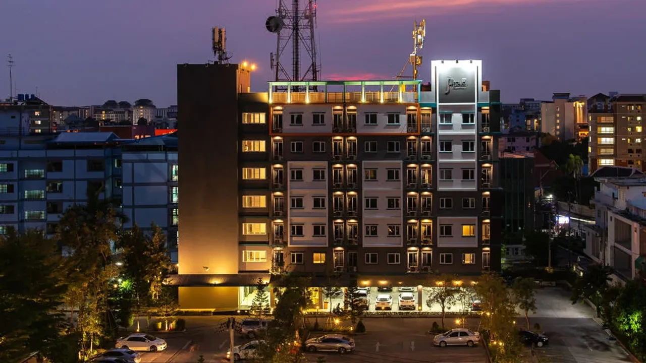 PROUD EXCLUSIVE HOTEL 숙소 사진